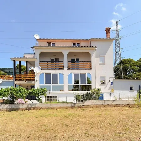 Apartament Ferienwohnung Fuer 4 Personen Ca 40 Qm In Sijana, Istrien Istrische Riviera *